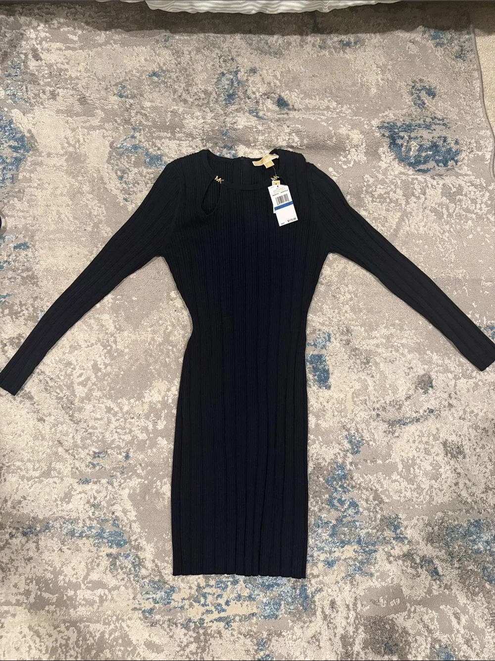 NWT- Women’s Long Sleeve Ribbed Knit Dress - Black Michael kors